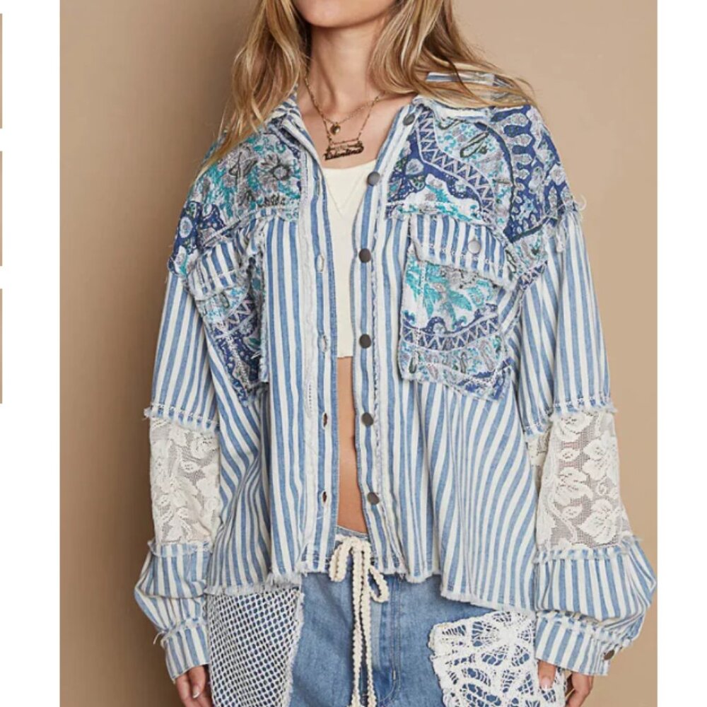 POL Lace Details Printed Woven Mix Raw Hem Pockets Buttoned Shacket Blue Multi